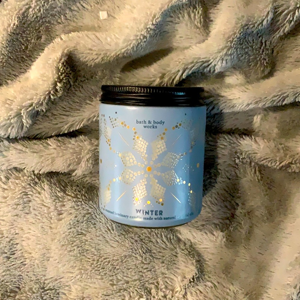 Bath&Body works “Winter” candle❄️☃️🧣